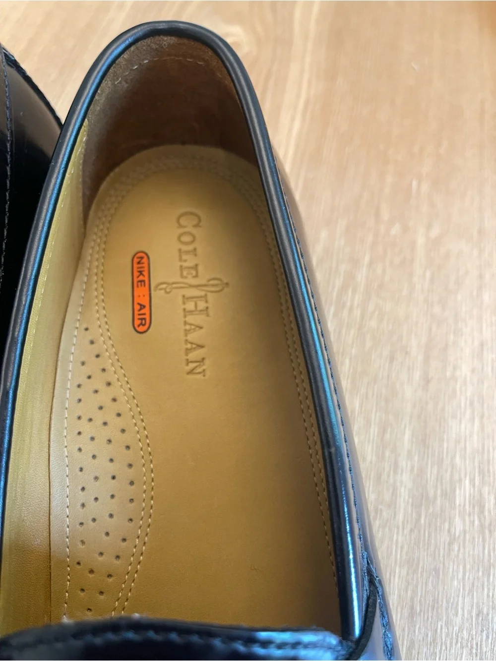 Cole Haan Nike Air Black Leather Tassel Slip-On Loafers 11.5W NEW